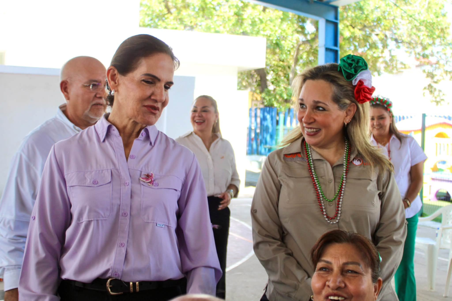 Lleva la UAT alegría y tradición a adultos mayores en Tampico por fiestas patrias